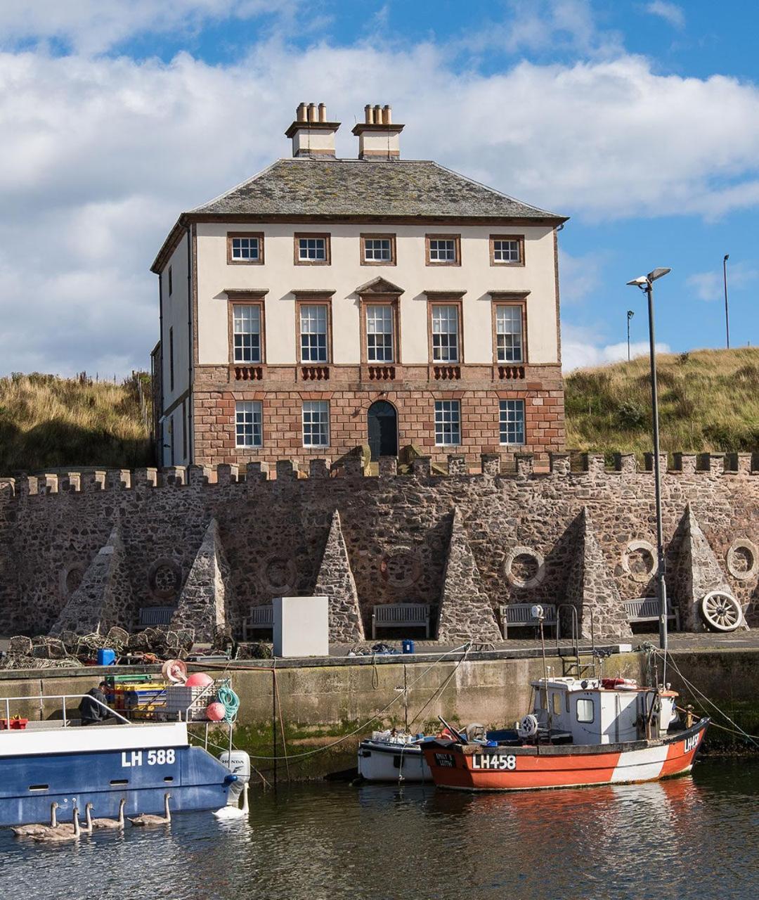 Merchant'S House - Large Two Floor Apartment!! Sleeps Up To 11 People, First Floor Available Separately, Sleeping 2 People At A Reduced Rate!!! Eyemouth Exterior foto